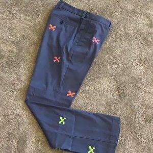 Vineyard Vines Slim Fit Breaker Pants with Crossed Fishbones embroidery